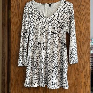 Black and white dress